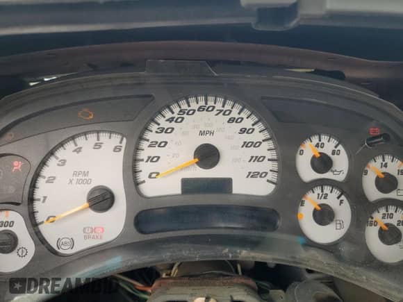 2004 Chevrolet Silverado SS с VIN 2GCEK19N341142065, выставлен на аукционе Copart как лот 54570285 с пробегом 181 975 миль миль и Списание • Salvage title. История ставок и продаж доступна на DreamBid. Изображение 9.