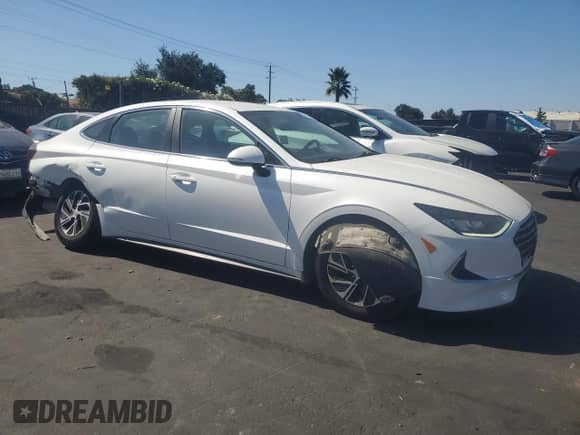 2021 Hyundai Sonata Blue с VIN KMHL24JJ5MA033738, выставлен на аукционе Copart как лот 70687545 с пробегом 101 051 миль миль и Списание • Salvage title. История ставок и продаж доступна на DreamBid. Изображение 4.