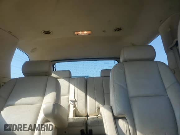 2007 Cadillac Escalade with VIN 1GYEC63867R278595, listed as a Copart auction lot 61872925 with 228,275 mi miles and Clean title. Bid and sale history available at DreamBid. Image 10.