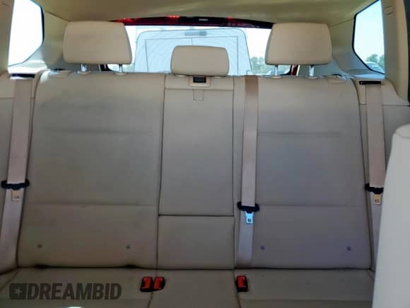 2017 BMW X3 sDrive28i с VIN 5UXWZ7C37H0X39231, выставлен на аукционе Copart как лот 71559345 с пробегом 107 749 миль миль и Списание • Salvage title. История ставок и продаж доступна на DreamBid. Изображение 10.