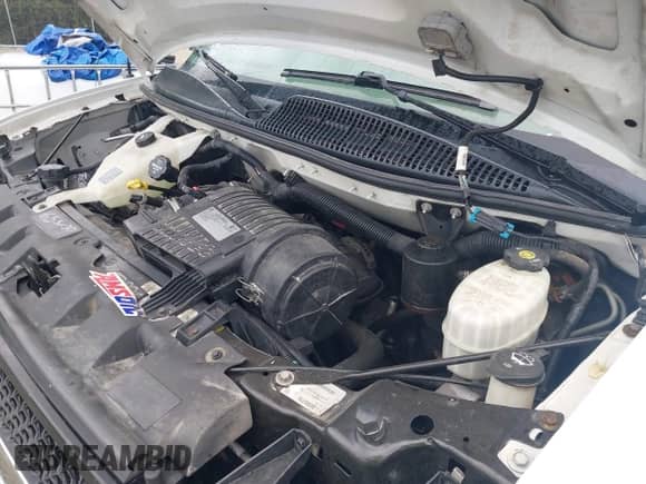 2018 Chevrolet Express Passenger LT with VIN 1GAZGPFG8J1334765, listed as a IAAI auction lot 42611304 with 294,458 mi miles and . Bid and sale history available at DreamBid. Image 10.