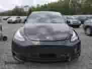 2021 Tesla Model Y Long Range with VIN 5YJYGAEE9MF188372, listed as a Copart auction lot 56622453 with 44,265 mi miles and Salvage title. Bid and sale history available at DreamBid. Image 5.