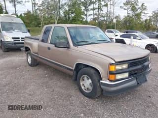 1996 Chevrolet Silverado 1500 with VIN 2GCEC19MXT1108899, listed as a IAAI auction lot 43578435 with 314,716 mi miles and . Bid and sale history available at DreamBid. Image 1.