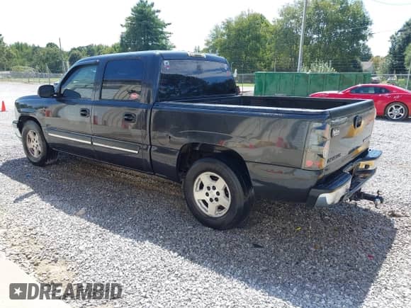 2005 Chevrolet Silverado 1500 LS с VIN 2GCEC13T651198412, выставлен на аукционе IAAI как лот 43085271 с пробегом 240 388 миль миль и . История ставок и продаж доступна на DreamBid. Изображение 3.