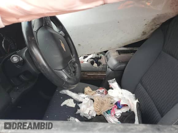 2016 Chevrolet Suburban LS с VIN 1GNSKGKC0GR278574, выставлен на аукционе Copart как лот 60358055 с пробегом Не указан миль и Списание • Salvage title. История ставок и продаж доступна на DreamBid. Изображение 7.