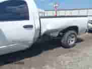 2005 Dodge 1500 SLT с VIN 1D7HA16N75J582579, выставлен на аукционе IAAI как лот 41935152 с пробегом 194 937 миль миль и . История ставок и продаж доступна на DreamBid. Изображение 6.