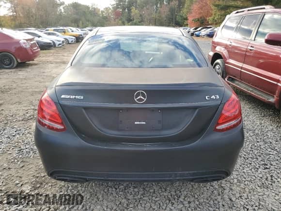 2018 Mercedes-Benz C 43 AMG z VIN 55SWF6EB7JU268342, wystawiony jako Copart lot #87055735 z przebiegiem 119 778 mil mil oraz Czysty tytuł • Clean title. Historia ofert i sprzedaży dostępna na DreamBid. Obrazek 6.