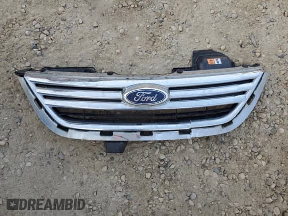 2011 Ford Fiesta SE z VIN 3FADP4BJ0BM208959, wystawiony jako Copart lot #80783925 z przebiegiem 164 521 mil mil oraz Szkoda całkowita • Salvage title. Historia ofert i sprzedaży dostępna na DreamBid. Obrazek 12.