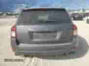 2017 Jeep Compass Sport z VIN 1C4NJCBA7HD185310, wystawiony jako Copart lot #87413445 z przebiegiem 73 721 mil mil oraz Szkoda całkowita • Salvage title. Historia ofert i sprzedaży dostępna na DreamBid. Obrazek 6.