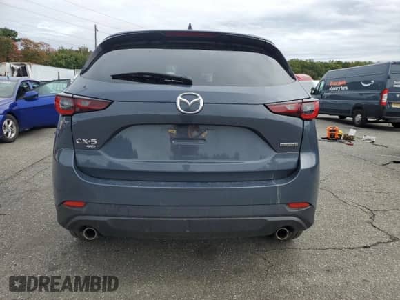 2024 Mazda CX-5 S Carbon Edition z VIN JM3KFBCL7R0521388, wystawiony jako Copart lot #84394325 z przebiegiem 17 806 mil mil oraz Szkoda całkowita • Salvage title. Historia ofert i sprzedaży dostępna na DreamBid. Obrazek 6.