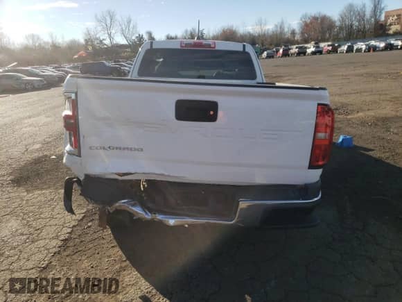 2021 Chevrolet Colorado 4WD Work Truck с VIN 1GCHTBEA5M1103891, выставлен на аукционе Copart как лот 80831594 с пробегом 43 184 миль миль и Списание • Salvage title. История ставок и продаж доступна на DreamBid. Изображение 6.