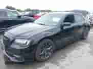 2020 Chrysler 300 Touring с VIN 2C3CCAAG8LH233604, выставлен на аукционе IAAI как лот 42370029 с пробегом 70 769 миль миль и . История ставок и продаж доступна на DreamBid. Изображение 2.