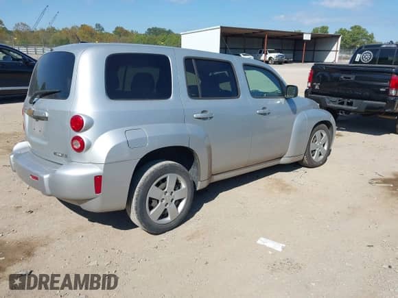 2009 Chevrolet HHR LS with VIN 3GNCA33B29S582673, listed as a IAAI auction lot 43421065 with 146,328 mi miles and . Bid and sale history available at DreamBid. Image 4.