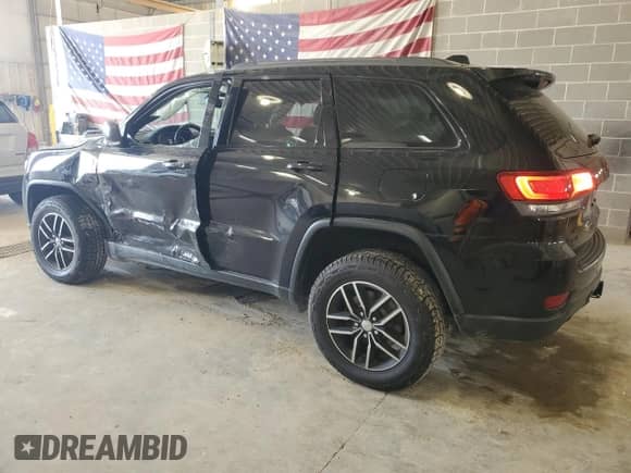 2017 Jeep Grand Cherokee Trailhawk z VIN 1C4RJFLG5HC699653, wystawiony jako Copart lot #58524525 z przebiegiem 132 619 mil mil oraz Szkoda całkowita • Salvage title. Historia ofert i sprzedaży dostępna na DreamBid. Obrazek 2.