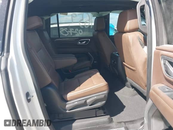 2022 Chevrolet Suburban High Country с VIN 1GNSCGKL2NR339563, выставлен на аукционе IAAI как лот 42985816 с пробегом 54 628 миль миль и . История ставок и продаж доступна на DreamBid. Изображение 8.