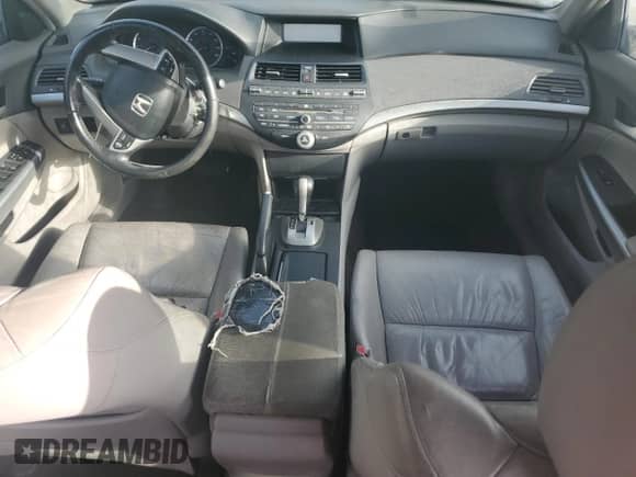 2009 Honda Accord EX-L with VIN 1HGCP26889A056326, listed as a Copart auction lot 81264555 with 214,997 mi miles and Clean title. Bid and sale history available at DreamBid. Image 8.