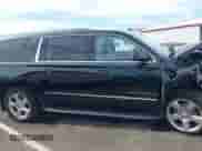 2019 Chevrolet Suburban LT с VIN 1GNSKHKC9KR100922, выставлен на аукционе IAAI как лот 43084174 с пробегом 92 112 миль миль и . История ставок и продаж доступна на DreamBid. Изображение 12.