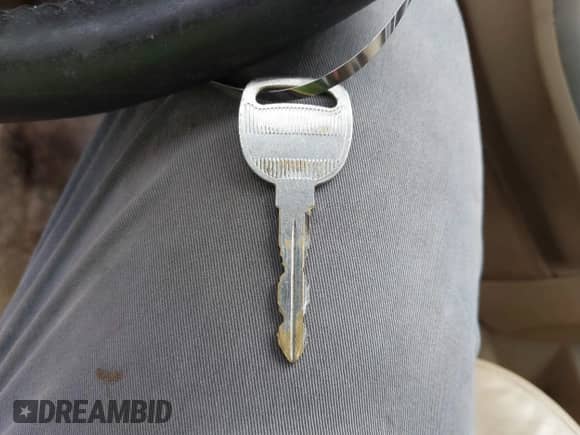 2005 Chevrolet Equinox LT с VIN 2CNDL73F756132653, выставлен на аукционе IAAI как лот 43392087 с пробегом 149 445 миль миль и . История ставок и продаж доступна на DreamBid. Изображение 11.