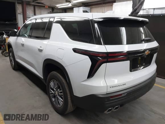 2024 Chevrolet Traverse FWD LS z VIN 1GNEREKS5RJ238187, wystawiony jako IAAI lot #42202085 z przebiegiem 11 264 mil mil oraz . Historia ofert i sprzedaży dostępna na DreamBid. Obrazek 3.