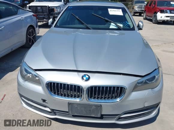 2014 BMW 5 Series 528i с VIN WBA5A5C59ED503403, выставлен на аукционе IAAI как лот 43365352 с пробегом 109 418 миль миль и . История ставок и продаж доступна на DreamBid. Изображение 12.