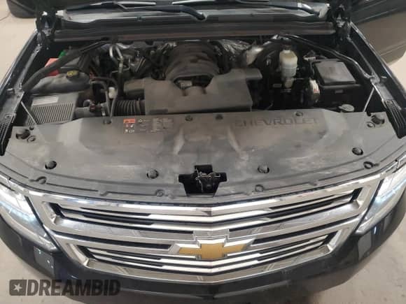2015 Chevrolet Suburban LTZ с VIN 1GNSKKKC8FR120677, выставлен на аукционе Copart как лот 86426505 с пробегом 156 320 миль миль и Списание • Salvage title. История ставок и продаж доступна на DreamBid. Изображение 12.