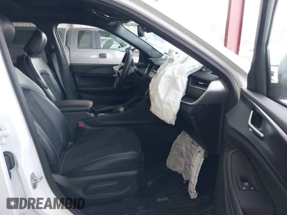 2023 Jeep Grand Cherokee Laredo с VIN 1C4RJKAG8P8799436, выставлен на аукционе IAAI как лот 41466550 с пробегом 20 505 миль миль и . История ставок и продаж доступна на DreamBid. Изображение 5.