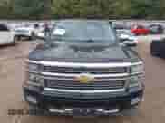 2014 Chevrolet Silverado 1500 High Country z VIN 3GCUKTEJ2EG475750, wystawiony jako IAAI lot #43555633 z przebiegiem Nie podano mil oraz . Historia ofert i sprzedaży dostępna na DreamBid. Obrazek 6.