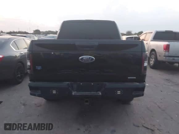 2020 Ford F-150 XL с VIN 1FTEW1EP3LKE34910, выставлен на аукционе IAAI как лот 43230814 с пробегом 113 099 миль миль и . История ставок и продаж доступна на DreamBid. Изображение 16.