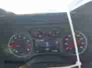 2019 Chevrolet Camaro 1LT с VIN 1G1FB1RS1K0141167, выставлен на аукционе IAAI как лот 43549775 с пробегом 17 320 миль миль и . История ставок и продаж доступна на DreamBid. Изображение 7.