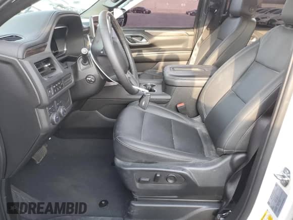 2022 Chevrolet Suburban Z71 с VIN 1GNSKDKD4NR318840, выставлен на аукционе Copart как лот 71720405 с пробегом 55 804 миль миль и Списание • Salvage title. История ставок и продаж доступна на DreamBid. Изображение 7.