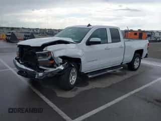 2016 Chevrolet Silverado 1500 LT z VIN 1GCVKREC9GZ254724, wystawiony jako IAAI lot #43252322 z przebiegiem 137 664 mil mil oraz . Historia ofert i sprzedaży dostępna na DreamBid. Obrazek 2.