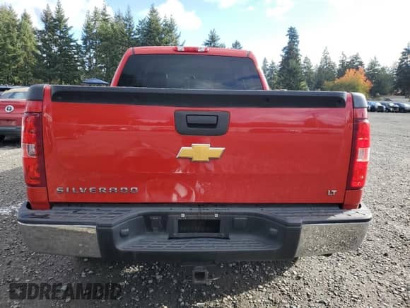 2012 Chevrolet Silverado 1500 LT с VIN 3GCPCSEA6CG236283, выставлен на аукционе Copart как лот 82633395 с пробегом 168 250 миль миль и Списание • Salvage title. История ставок и продаж доступна на DreamBid. Изображение 6.