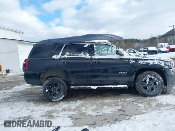 2019 Chevrolet Tahoe LS with VIN 1GNSKAKC9KR336283, listed as a IAAI auction lot 41280975 with 85,682 mi miles and . Bid and sale history available at DreamBid. Image 13.