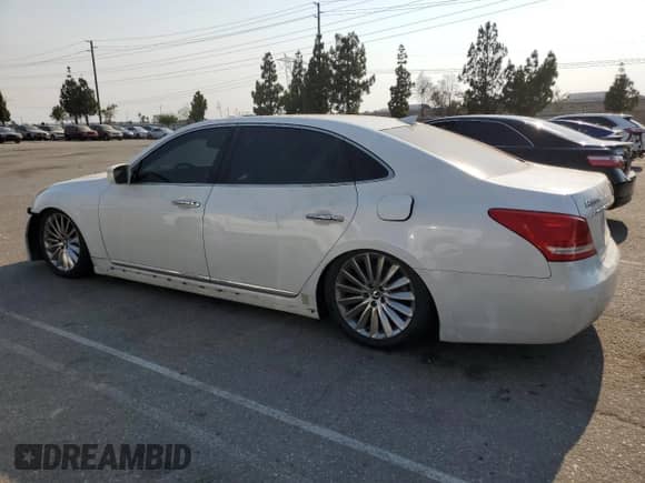 2014 Hyundai Equus Ultimate with VIN KMHGH4JH9EU074936, listed as a Copart auction lot 67822645 with 102,807 mi miles and Salvage title. Bid and sale history available at DreamBid. Image 2.