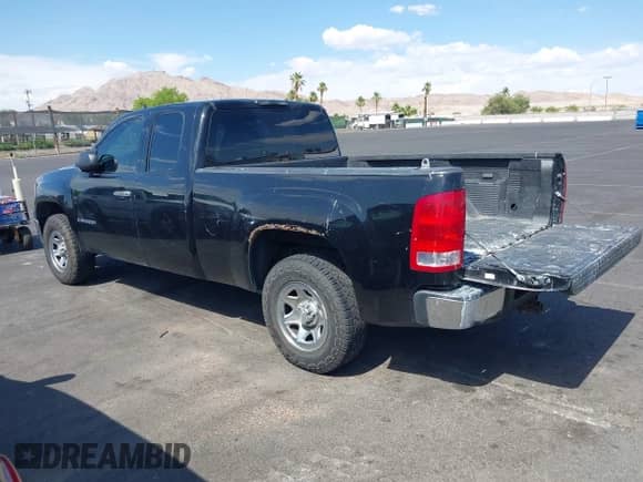2008 GMC Sierra 1500 Work Truck with VIN 2GTEC19C081280048, listed as a IAAI auction lot 42452377 with 163,030 mi miles and . Bid and sale history available at DreamBid. Image 3.
