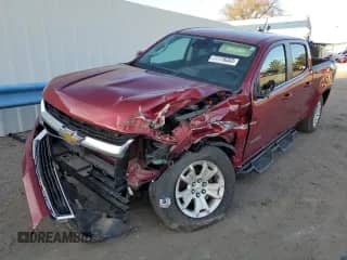 2018 Chevrolet Colorado 4WD LT z VIN 1GCPTCE12J1292996, wystawiony jako Copart lot #77778203 z przebiegiem 42 416 mil mil oraz Szkoda całkowita • Salvage title. Historia ofert i sprzedaży dostępna na DreamBid. Obrazek 1.