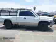 1998 Dodge 2500 с VIN 1B7KC2360WJ186217, выставлен на аукционе IAAI как лот 42500470 с пробегом 251 640 миль миль и . История ставок и продаж доступна на DreamBid. Изображение 13.