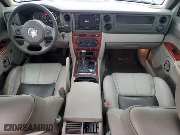 2006 Jeep Commander Limited с VIN 1J8HG58246C123849, выставлен на аукционе Copart как лот 84210425 с пробегом 209 282 миль миль и Списание • Salvage title. История ставок и продаж доступна на DreamBid. Изображение 8.