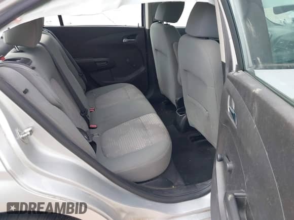 2012 Chevrolet Sonic LS с VIN 1G1JA5SH7C4136259, выставлен на аукционе IAAI как лот 40663776 с пробегом 128 031 миль миль и . История ставок и продаж доступна на DreamBid. Изображение 8.