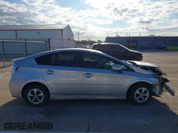 2013 Toyota Prius Two with VIN JTDKN3DU6D5544357, listed as a IAAI auction lot 42782824 with Not provided miles and . Bid and sale history available at DreamBid. Image 13.