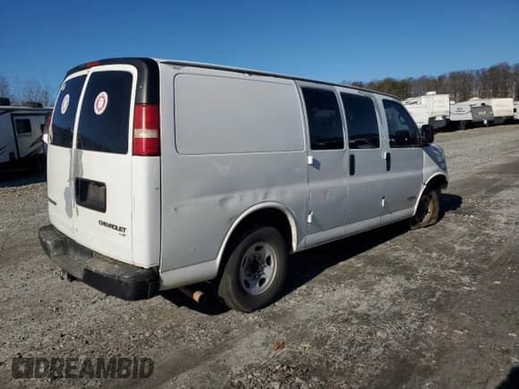 2005 Chevrolet Express Cargo Y3H Paratransit с VIN 1GCGG25U651131128, выставлен на аукционе Copart как лот 88165385 с пробегом 319 645 миль миль и Списание • Salvage title. История ставок и продаж доступна на DreamBid. Изображение 3.