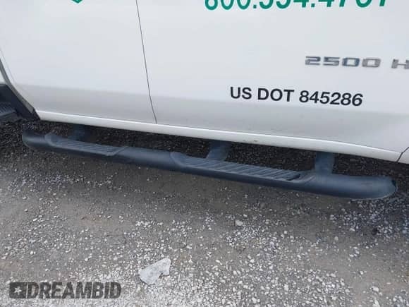 2021 Chevrolet Silverado 2500HD Work Truck с VIN 1GC2WLE74MF224888, выставлен на аукционе IAAI как лот 43404381 с пробегом 115 525 миль миль и . История ставок и продаж доступна на DreamBid. Изображение 18.