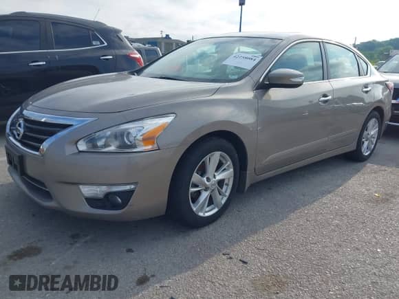 2015 Nissan Altima S с VIN 1N4AL3AP6FN878235, выставлен на аукционе IAAI как лот 42258084 с пробегом 121 612 миль миль и . История ставок и продаж доступна на DreamBid. Изображение 2.