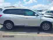 2014 Nissan Pathfinder Platinum with VIN 5N1AR2MN1EC646709, listed as a IAAI auction lot 42526737 with 200,666 mi miles and . Bid and sale history available at DreamBid. Image 13.