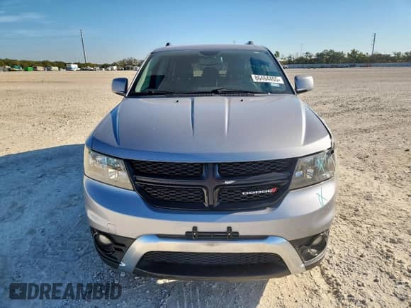 2016 Dodge Journey Crossroad Plus with VIN 3C4PDCGB4GT172346, listed as a Copart auction lot 86464465 with 105,642 mi miles and Salvage title. Bid and sale history available at DreamBid. Image 5.