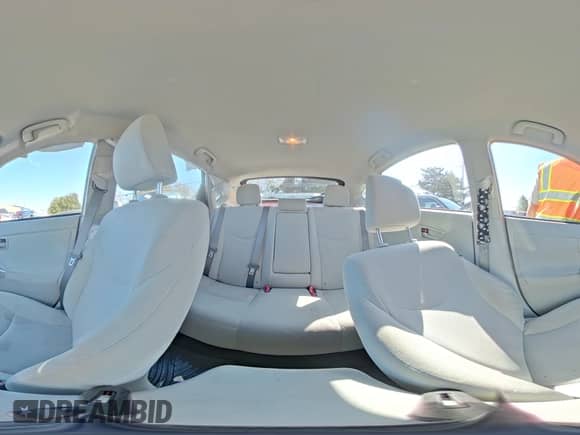 2014 Toyota Prius Two с VIN JTDKN3DUXE0359968, выставлен на аукционе Copart как лот 85753005 с пробегом 212 642 миль миль и Списание • Salvage title. История ставок и продаж доступна на DreamBid. Изображение 14.