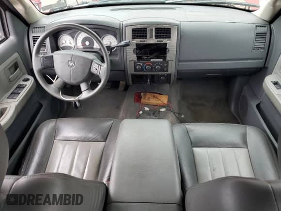 2007 Dodge Dakota SLT with VIN 1D7HW48P47S183353, listed as a Copart auction lot 67303235 with 158,383 mi miles and Salvage title. Bid and sale history available at DreamBid. Image 8.