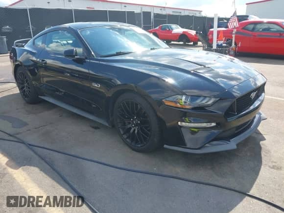 2018 Ford Mustang GT с VIN 1FA6P8CF7J5106539, выставлен на аукционе IAAI как лот 43222470 с пробегом 76 223 миль миль и . История ставок и продаж доступна на DreamBid. Изображение 1.