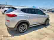2020 Hyundai Tucson SEL с VIN KM8J33ALXLU214198, выставлен на аукционе Copart как лот 64119805 с пробегом 62 399 миль миль и Списание • Salvage title. История ставок и продаж доступна на DreamBid. Изображение 3.