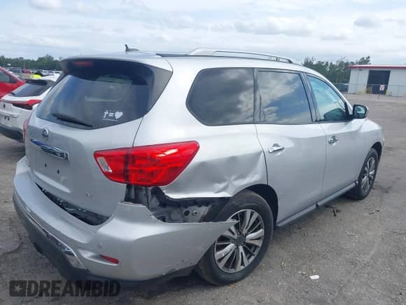 2018 Nissan Pathfinder S with VIN 5N1DR2MN9JC637022, listed as a IAAI auction lot 40555746 with 96,269 mi miles and . Bid and sale history available at DreamBid. Image 6.
